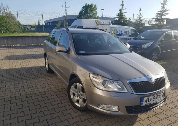 skoda Skoda Octavia cena 18100 przebieg: 235000, rok produkcji 2009 z Warszawa